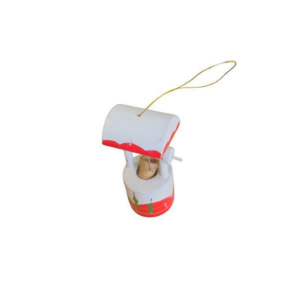 Vintage Red White Christmas Wood‎ Wishing Well & Bucket 3.5" x 2" Tree Ornament - Picture 11 of 11